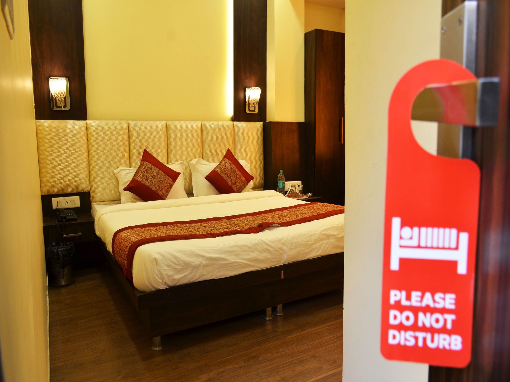 Oyo 7447 Grand Park Hotel Amritszár Kültér fotó